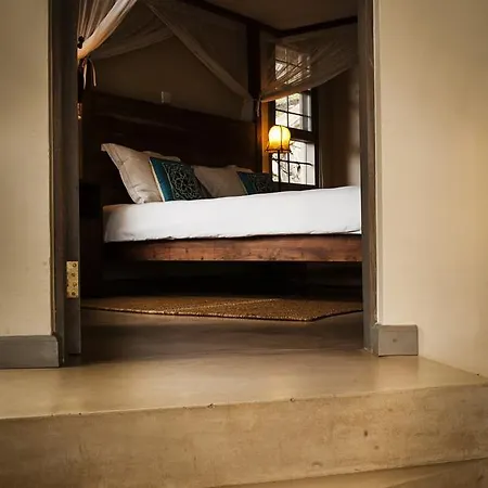 Onsea House & Machweo Retreat *