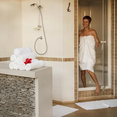 Onsea House & Machweo Retreat *